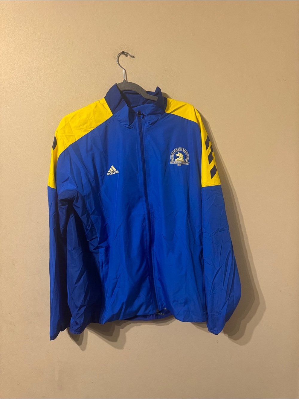 Licensed 2021 adidas 125th Boston Marathon Celebration Jacket sz XL NEW GQ8331